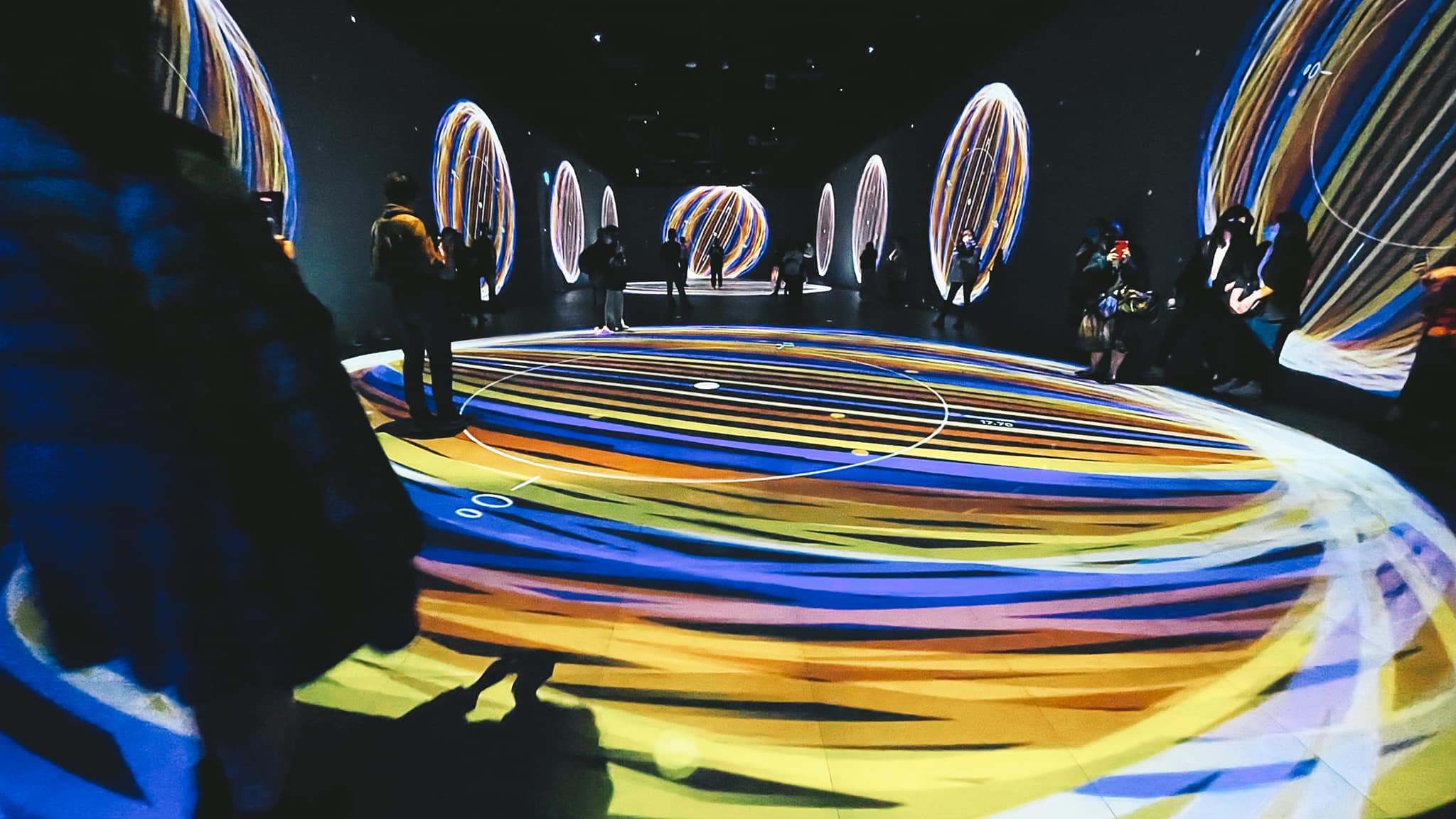 演算的幻境之舞：JavaScript 開啟藝術的未知疆界