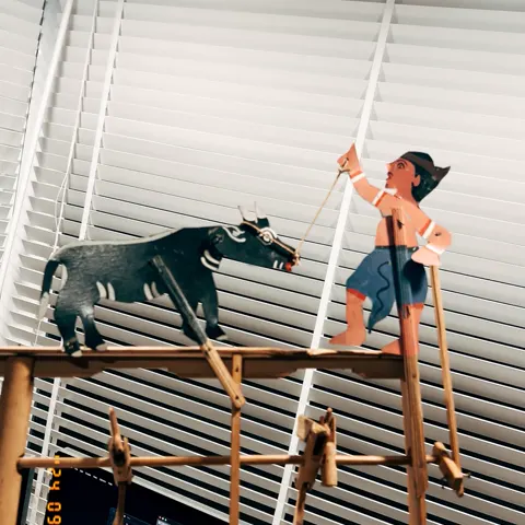 The Bull and the Sudden Rain